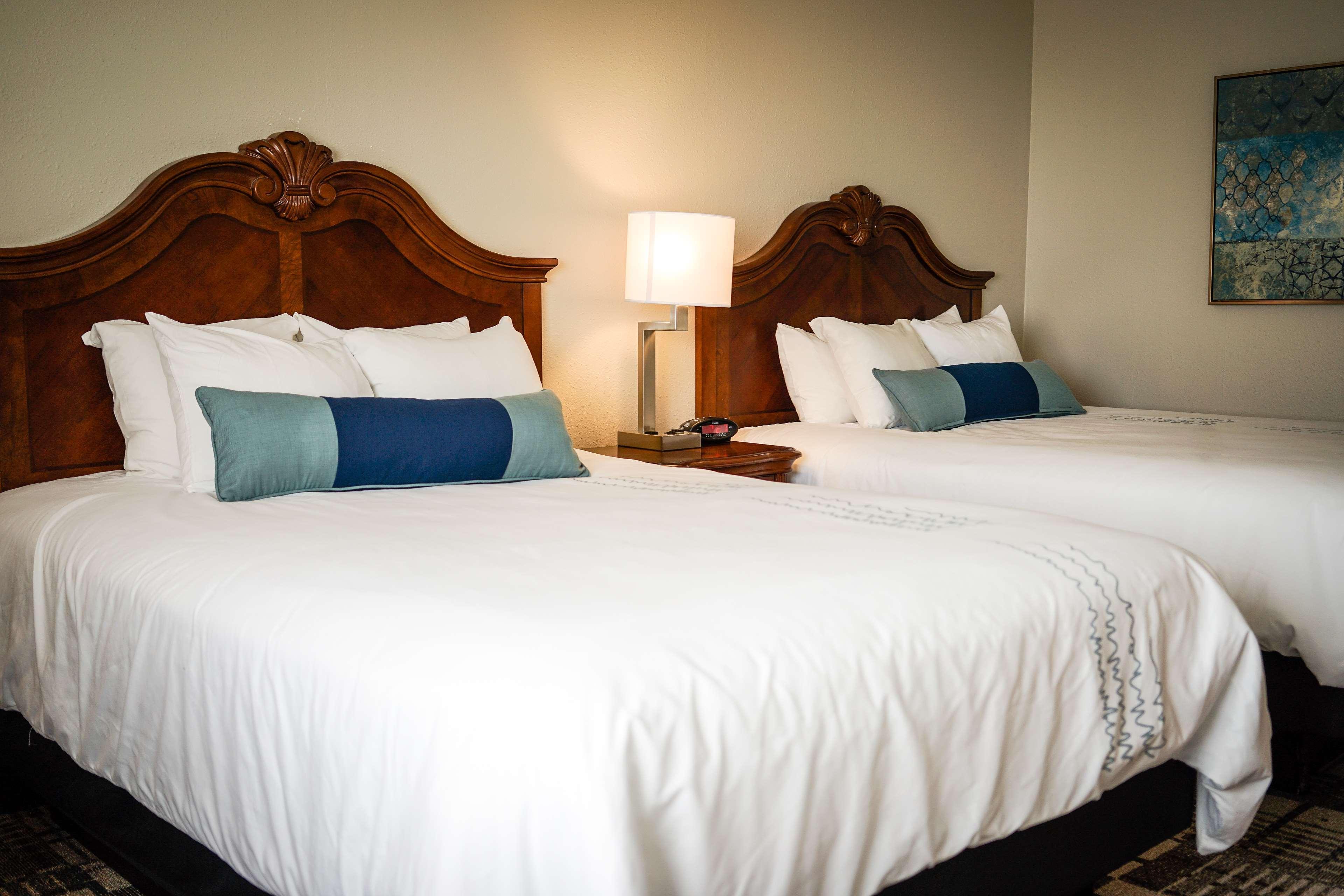Best Western Plus Dubuque Hotel&Conference Center Exterior foto